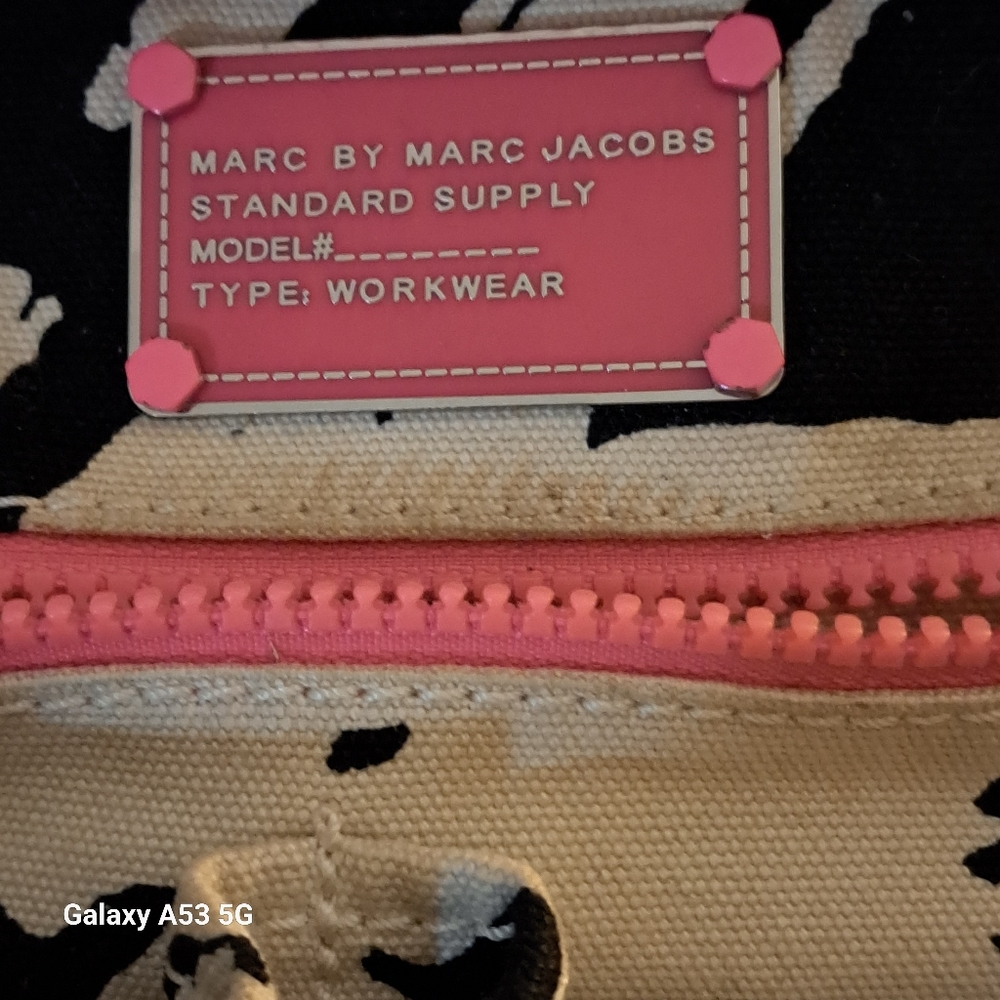 Small tote by Marc Jacobs black khaki and hot pink - Picture 3 of 4